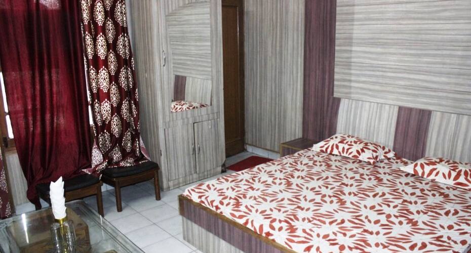 Gazal Hotel & Restaurant, Barnala 2